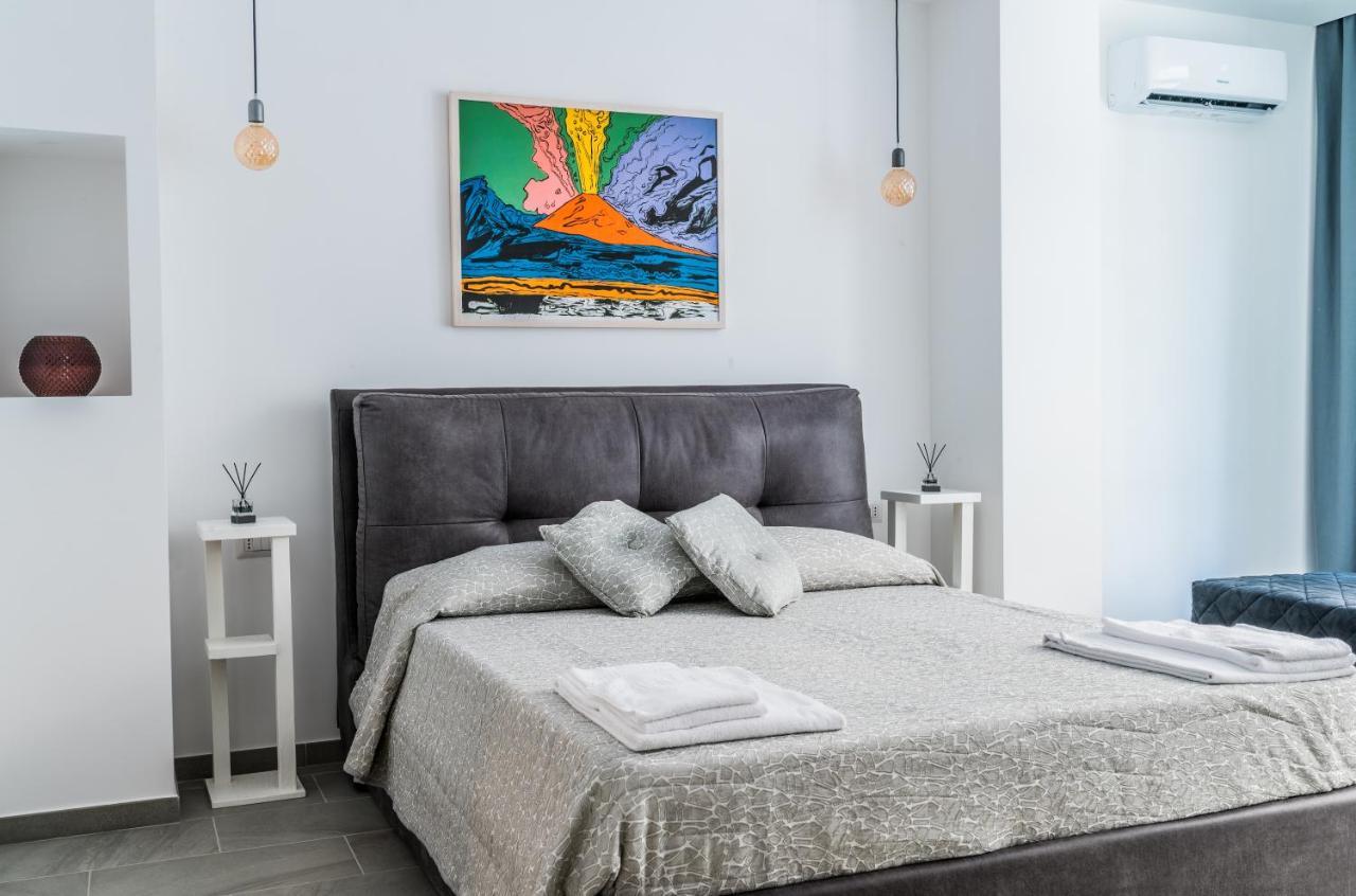 Naples & Love Rooms Napels Buitenkant foto