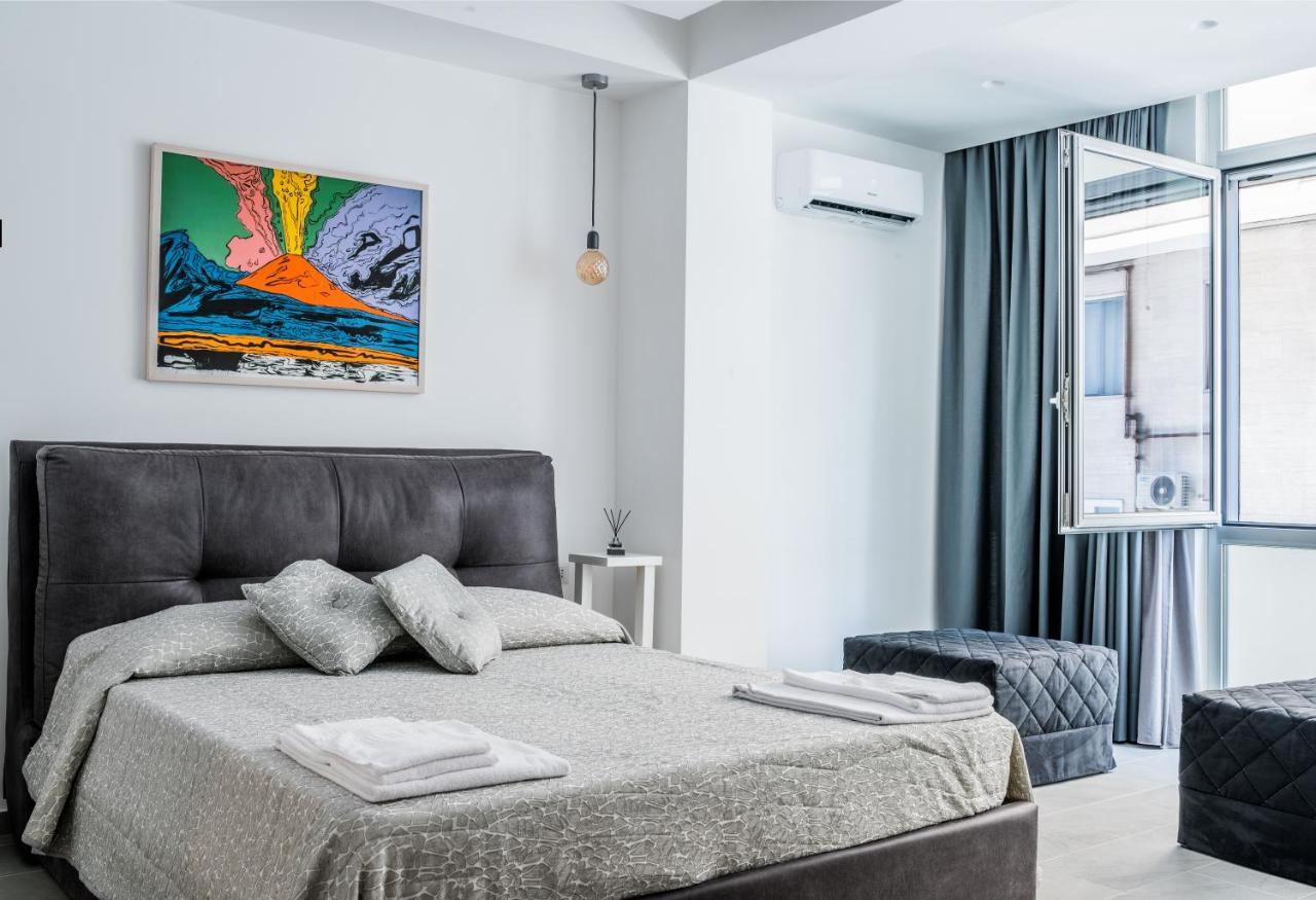 Naples & Love Rooms Napels Buitenkant foto